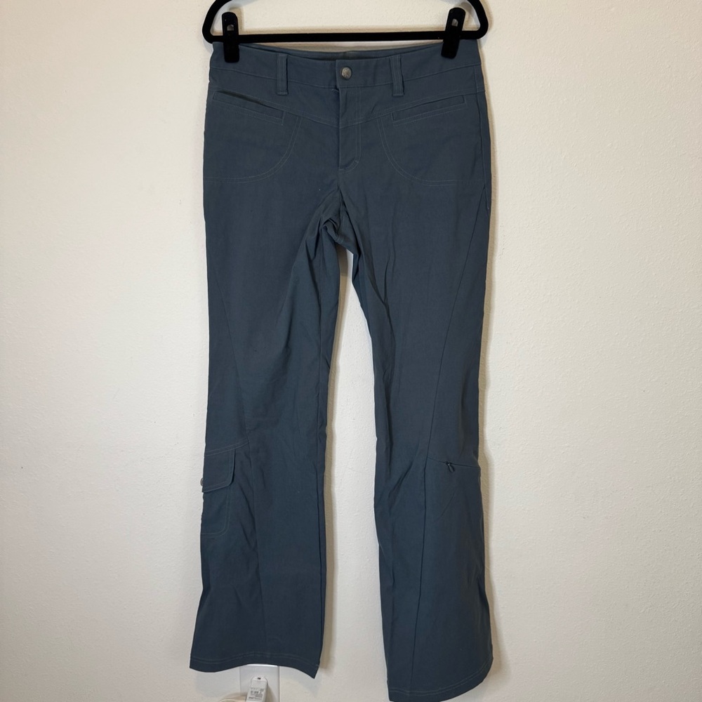 Athleta Cargo Pants Women’s Size 10Tall Bootcut Bluish Gray